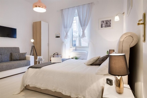 Loft by the Ghetto image 2