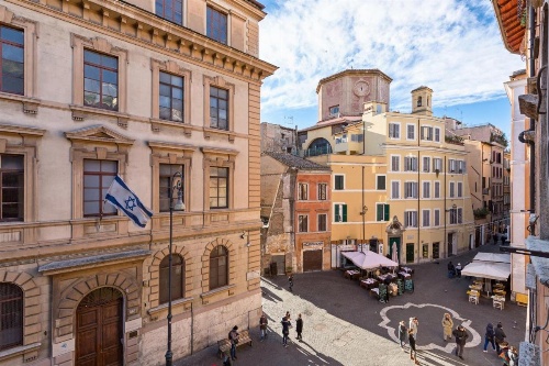 Loft by the Ghetto image 20