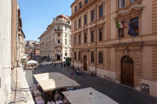 Loft by the Ghetto image 38